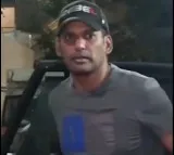 Vishal Recovers from Illness, Attends ‘Mada Gaja Raja’ Premiere – Viral Video