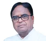 Burglary at Former Minister Ponnala Lakshmaiah's Home in Hyderabad