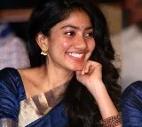 Sai Pallavi Reaction On Fans Selfies