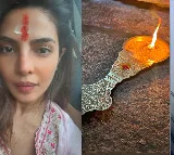 Priyanka seeks divine blessings early morning in Hyderabad temple