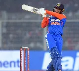 Injury scare for Abhishek Sharma ahead of second T20I in Chennai