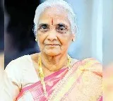Former Chief Minister KCR's Sister Passes Away
