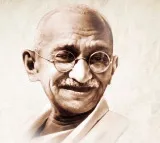 PM Modi leads nation in paying tributes to Mahatma Gandhi