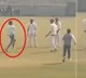 Fan Evades Security, Runs onto Field to Touch Virat Kohli's Feet; Video Goes Viral