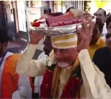 CM Chandrababu Visits Vasavi Mata Temple, Prays for Andhra’s Welfare