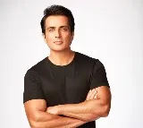 Sonu Sood Visits Andhra Pradesh Secretariat to Meet CM Chandrababu Naidu