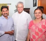 Undavalli Arun Kumar Likely to Join YSRCP