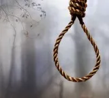 Bodies of two girls in school uniforms found hanging from tree in Odisha
