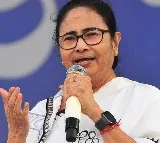 No tie up with Congress says Mamata Banerjee