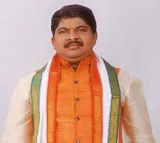 Telangana minister asks BRS leaders to participate in caste survey