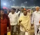 Etela Rajender Walked 10 Kilometers To Reach Triveni Sangam