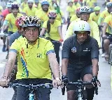 Sports Min leads Fit India Sundays on Cycle in Mumbai, propagates PM's message to fight obesity