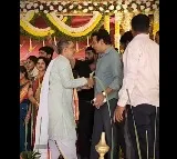 KTR Attends the Wedding of Namasthe Telangana Editor Tigulla Krishnamurthy’s Son – Watch the Video!