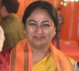 Details about Delhi CM Rekha Gupta