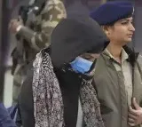 12 Illegal Immigrants Reach Delhi From Panama With Out Restraints