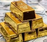 Gold rate touches near Rs 90000 in India