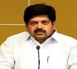 Kollu Ravindra on Perni Nani