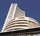 Sensex looses 1400 points