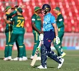 Champions Trophy: England Collapses for 179 Runs in Final League Match
