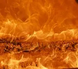 Fire catches in car while going Yadagirigutta