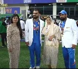 Kohli touched Shami mother feet