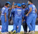 Yuvraj Singh Smashes 7 sixes as India Masters thrash Australia Masters in Semis of IML 2025