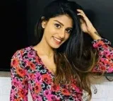 Surekha Vani daughter Supritha apologies to social media followers