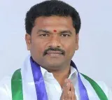 Guntur Mayor Kavati Manohar Naidu Resign