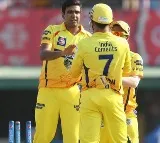 Ashwin heaps praise on MS Dhoni