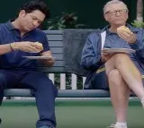 Bill Gates and Sachin Tendulkar Enjoy Vada Pav Together