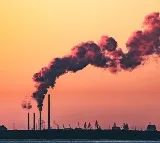 4 degree Celsius rise in global temperatures may cut world GDP by 40 pc: Study