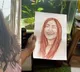 Adah Sharma's fan makes a painting for her with his own blood
