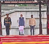 PM Modi accorded ceremonial welcome in Sri Lanka