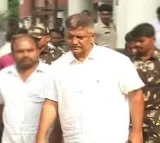 Court Extends Vallabaneni Vamsis Remand