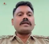 Ramagiri SIs Counter to Jagans Remarks on Police Uniforms
