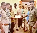 Honest Auto Driver Returns Lost Laptops in Hyderabad