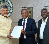 కుంటినవలసలో కేంద్ర గిరిజన విశ్వవిద్యాలయం నిర్మాణ పనులపై ముఖ్యమంత్రి చంద్రబాబు సమీక్ష 