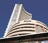 Indian Stock Market Ends with Slight Losses Amidst India and Pakistan Tension