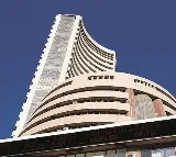 Indian Stock Market Ends with Slight Losses Amidst India and Pakistan Tension