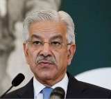 Pakistans Defense Minister Warns of Retaliation Against India