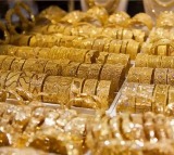 Strong Dollar, Global Peace Hopes Push Gold Prices Down