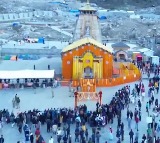 Kedarnath Temple Opens Over 30000 Devotees Visit on First Day
