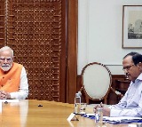 PM Modi Reviews Indias Security Situation After Pulwama like Attack