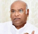 Kharge Accuses Modi of Knowing About Pulwama Attack Beforehand
