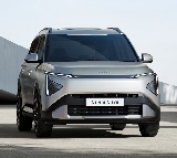 Kia Launches New Carens Clavis MPV in India