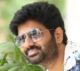 చిరంజీవి కోసం కథ సిద్ధం చేశాను: దర్శకుడు విజయ్ కనకమేడల