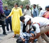 AP Home Minister Anitha Shows Humanity Again