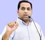 SC Dismisses Petitions Filed by Raj Kesireddy and His Father in Liquor Case