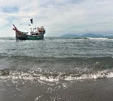 Rohingya Two Boats Sink 427 Feared Dead in Myanmar Coast