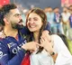 ‘Namma Bengaluru’, says Anushka Sharma as hubby Virat touches down in the city with IPL trophy